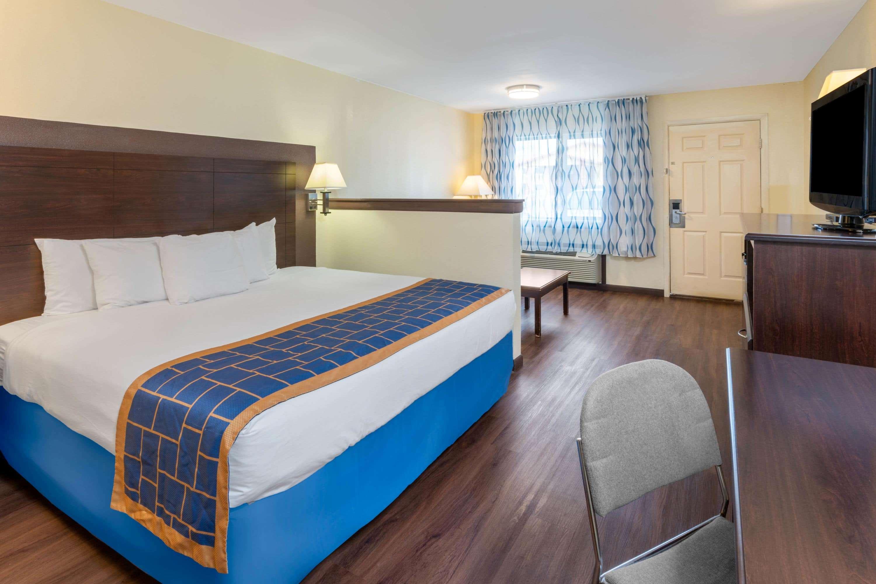 Days Inn By Wyndham Grants Εξωτερικό φωτογραφία