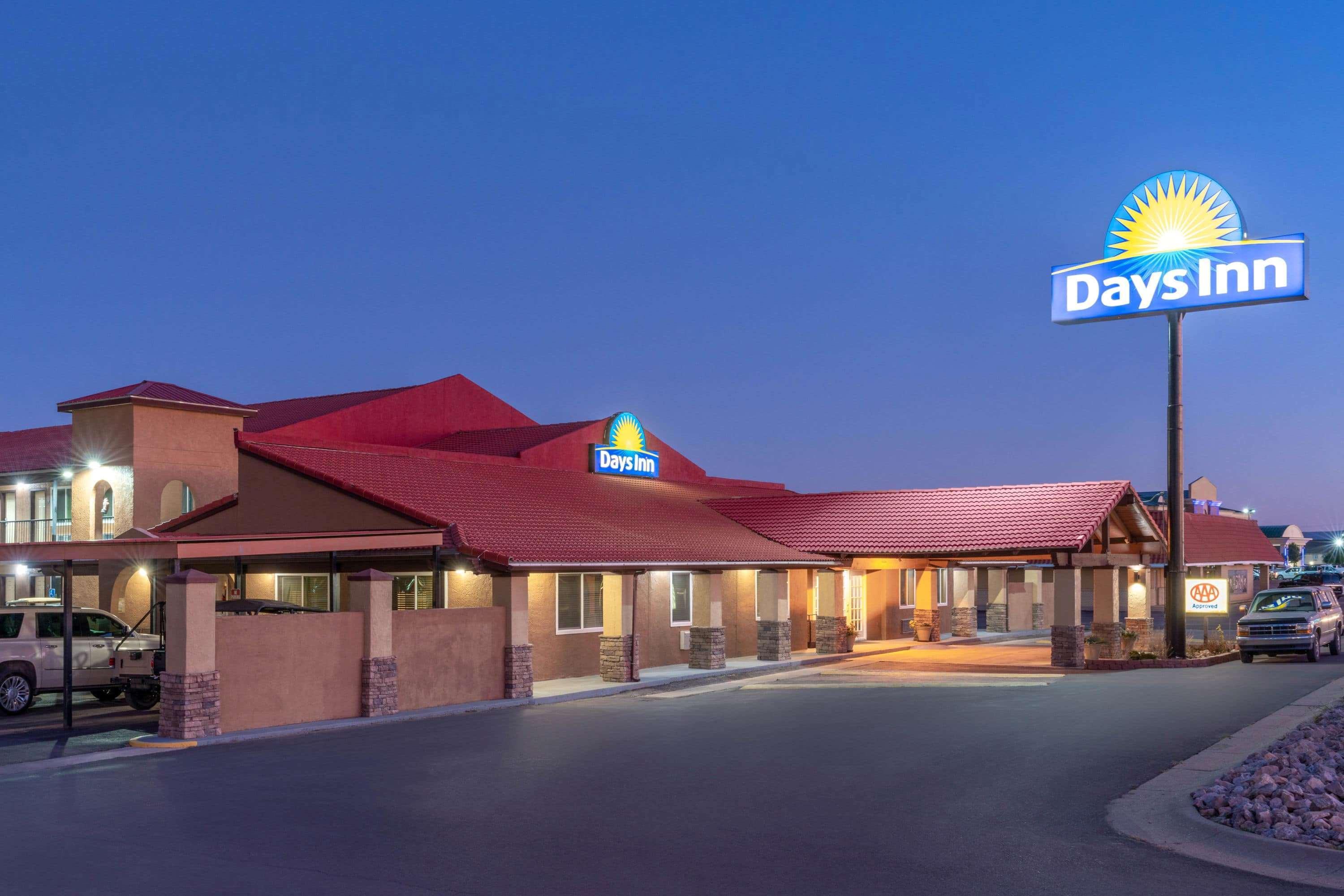 Days Inn By Wyndham Grants Εξωτερικό φωτογραφία