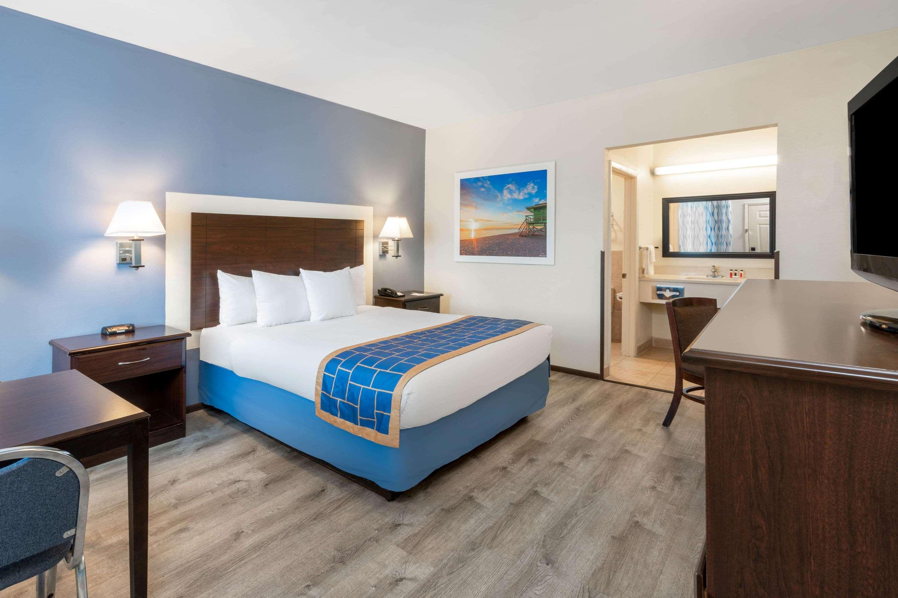 Days Inn By Wyndham Grants Εξωτερικό φωτογραφία